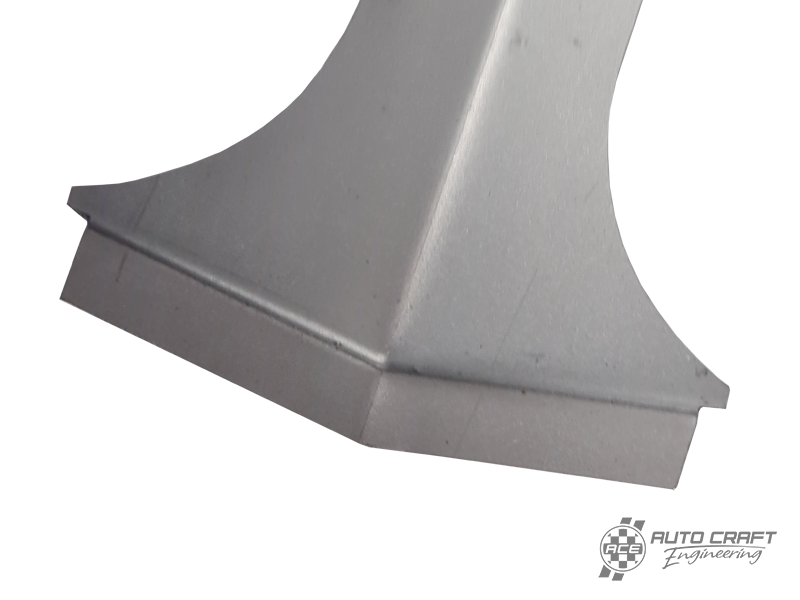Front screen centre inner, half, >67