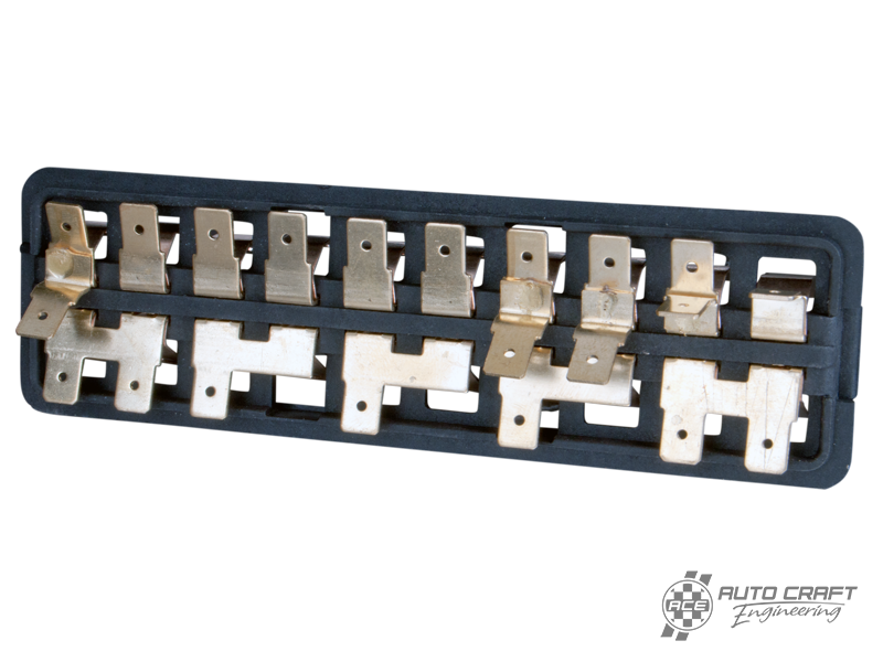 Fuse box, 10 fuse - Type 1, 67>71